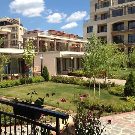 Sorrento Sole Mare B - Bastet Bs * Sveti Vlas